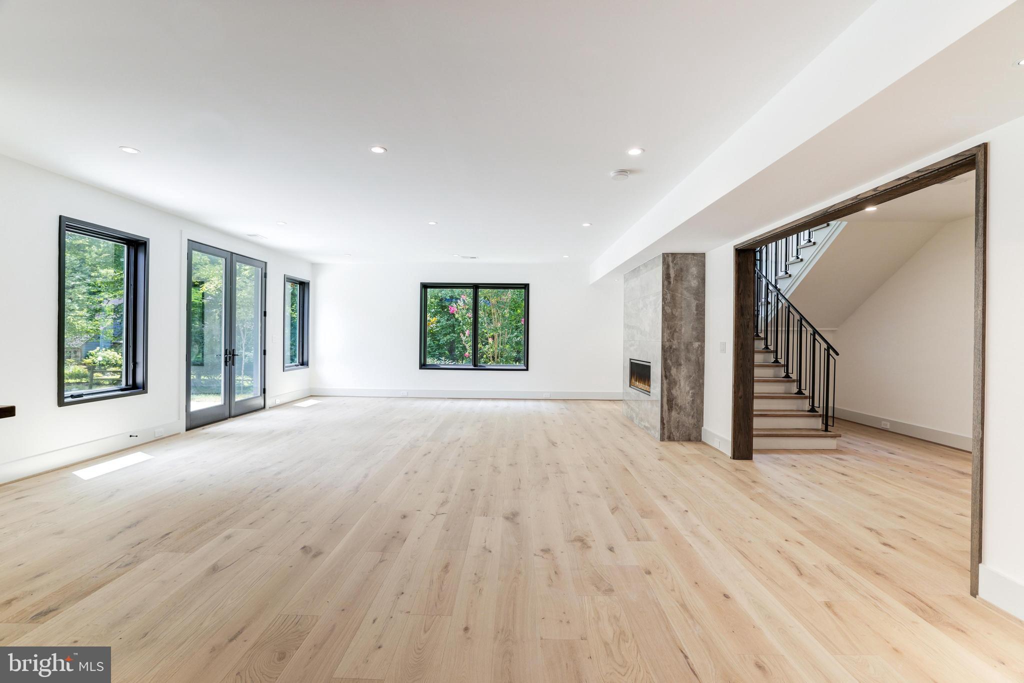 ANDREW CHAPEL - Residential