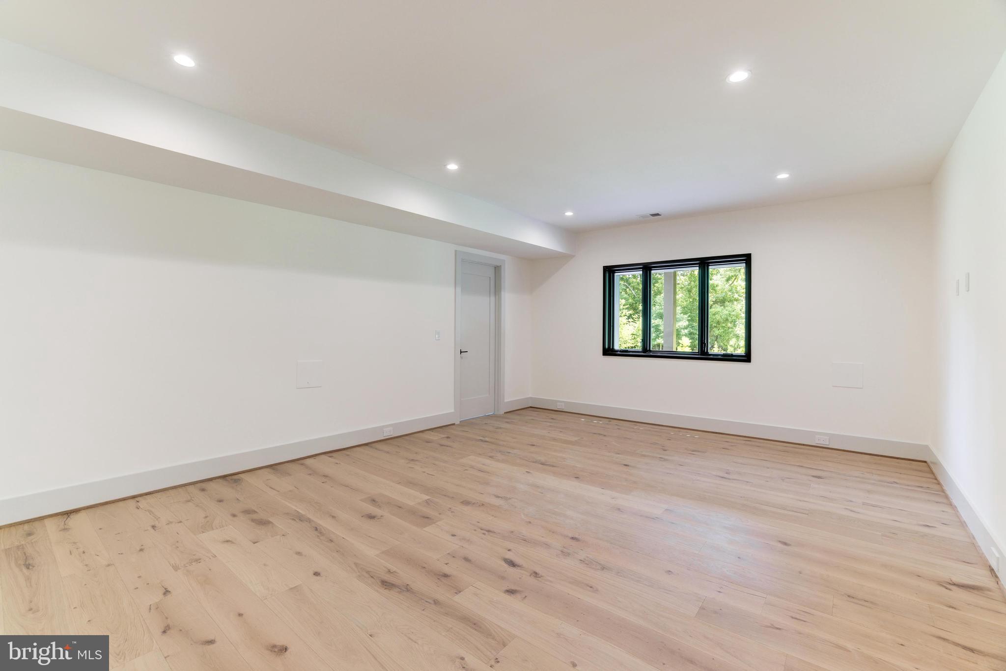 ANDREW CHAPEL - Residential