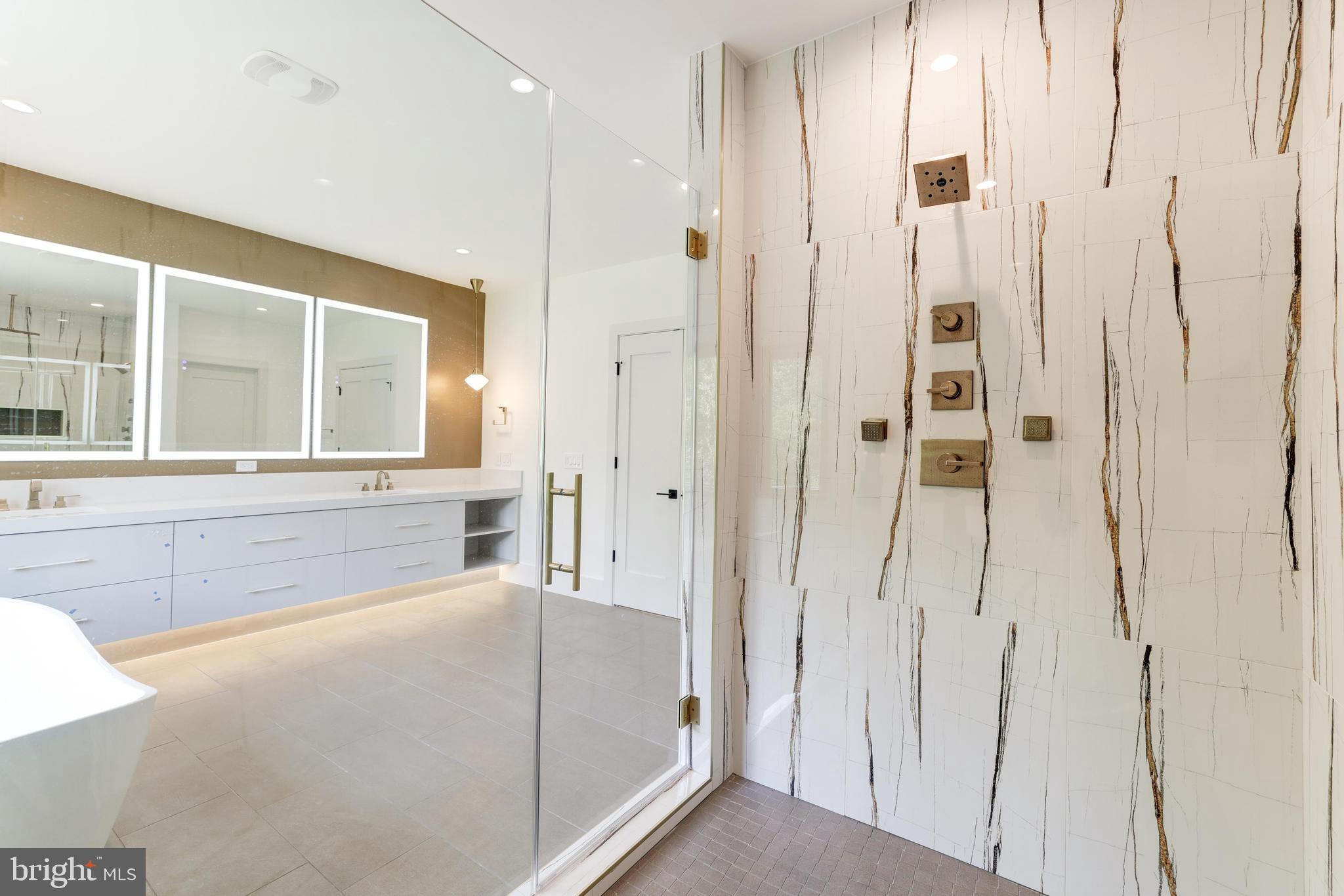 ANDREW CHAPEL - Residential