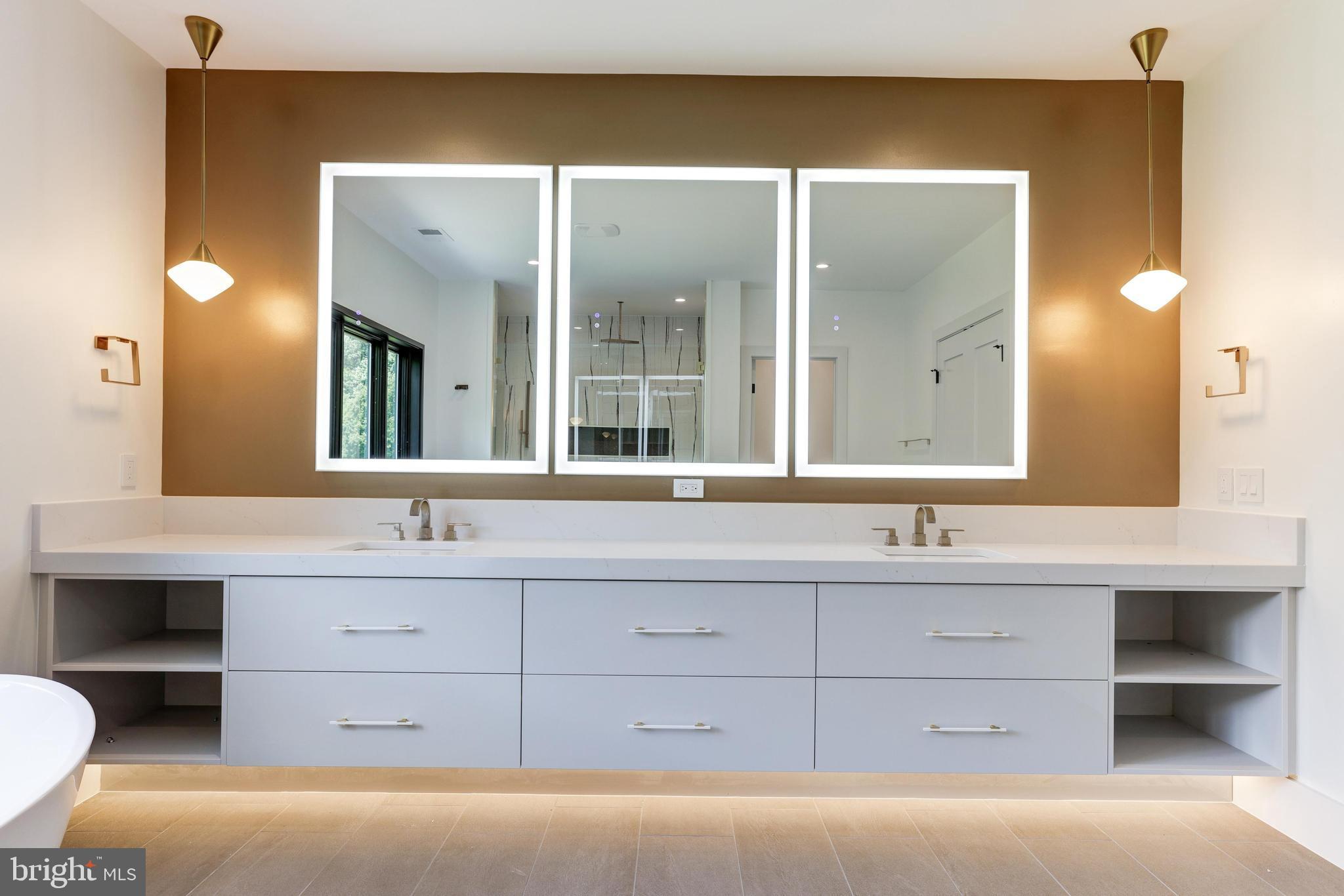 ANDREW CHAPEL - Residential