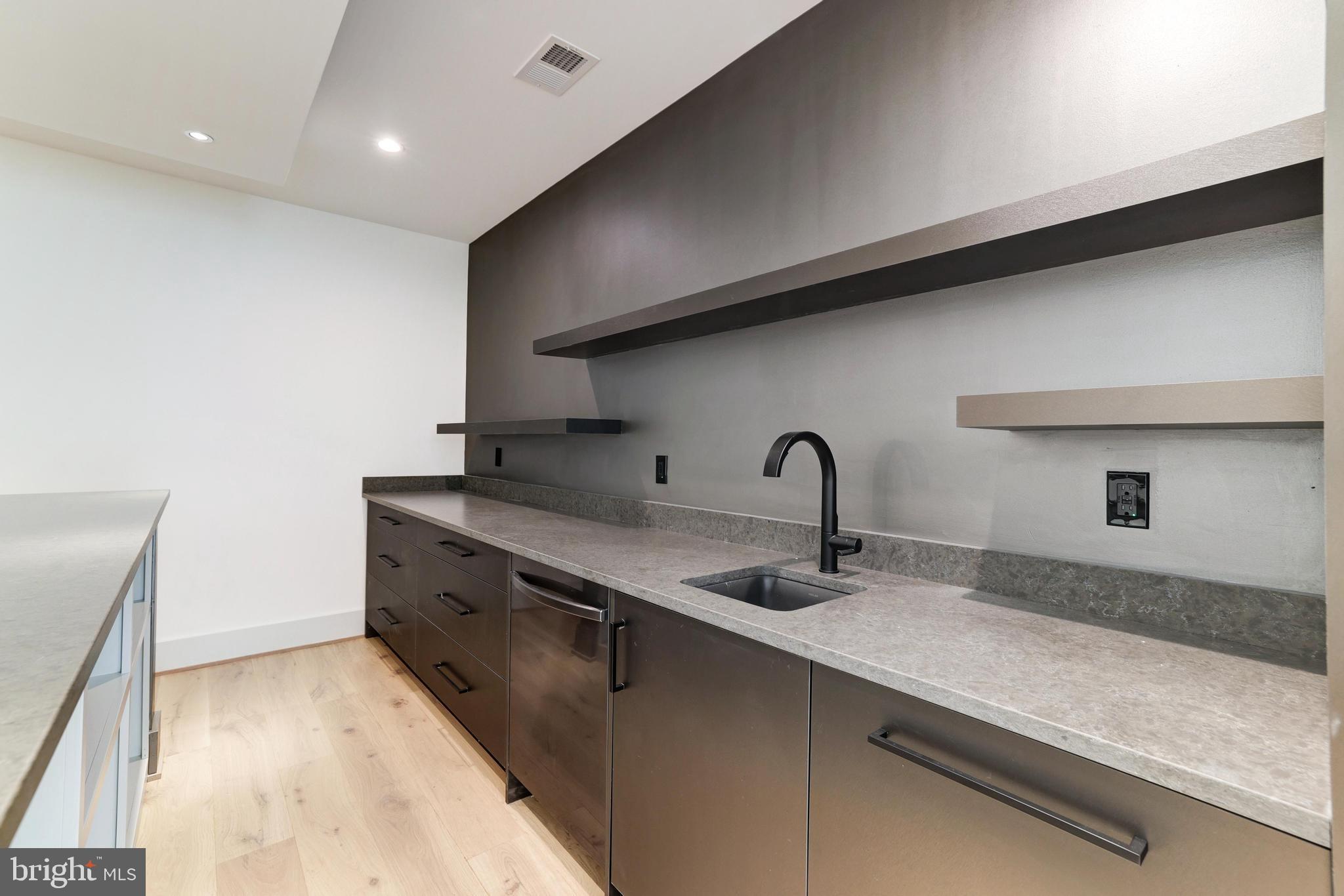 ANDREW CHAPEL - Residential