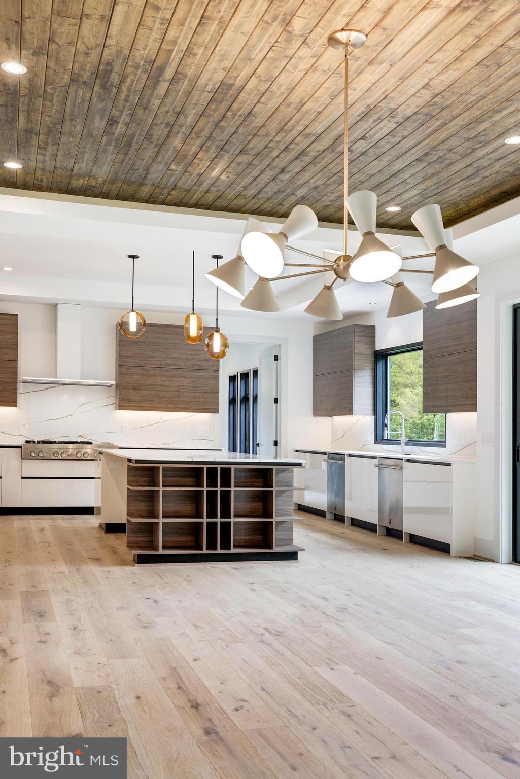 ANDREW CHAPEL - Residential