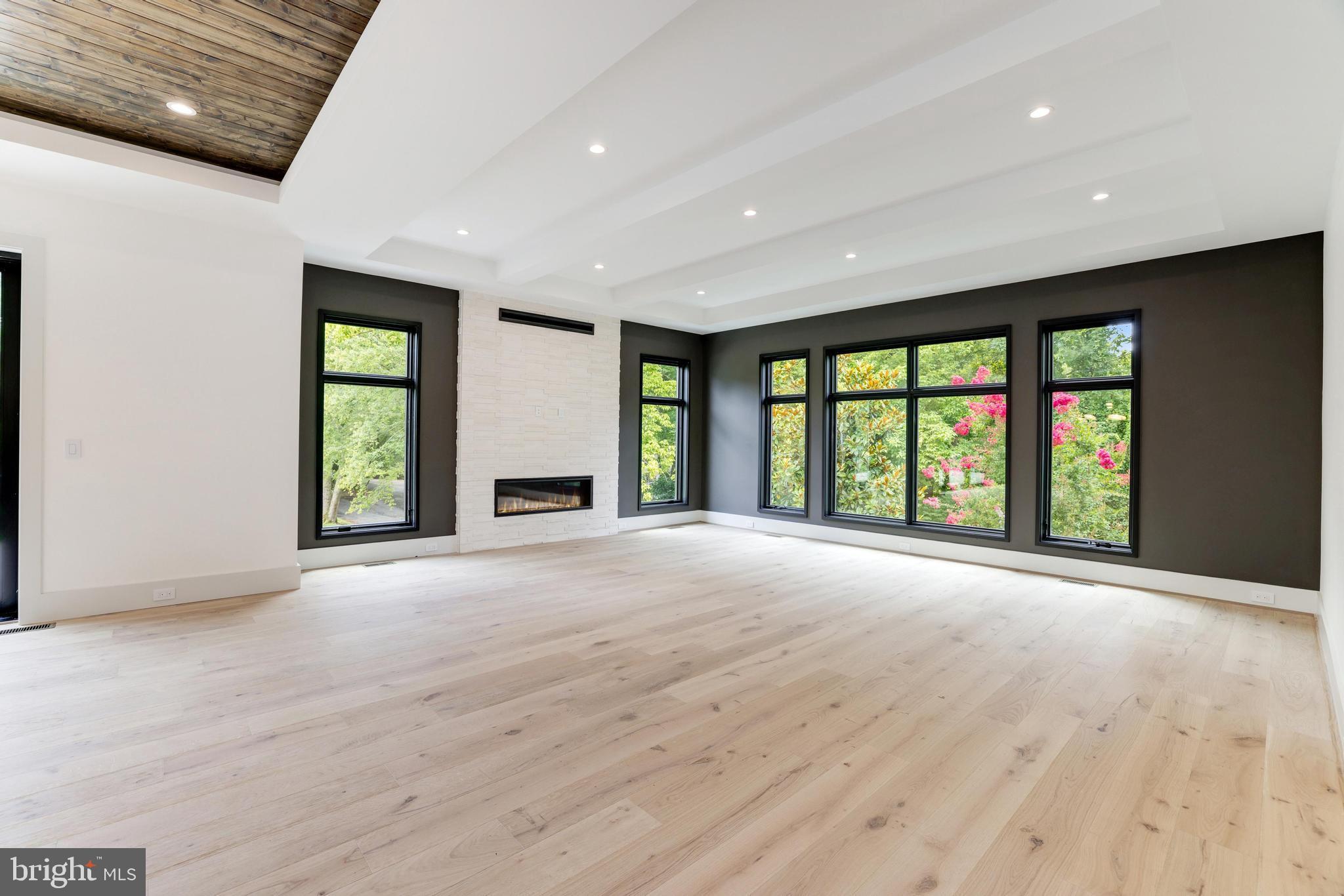 ANDREW CHAPEL - Residential