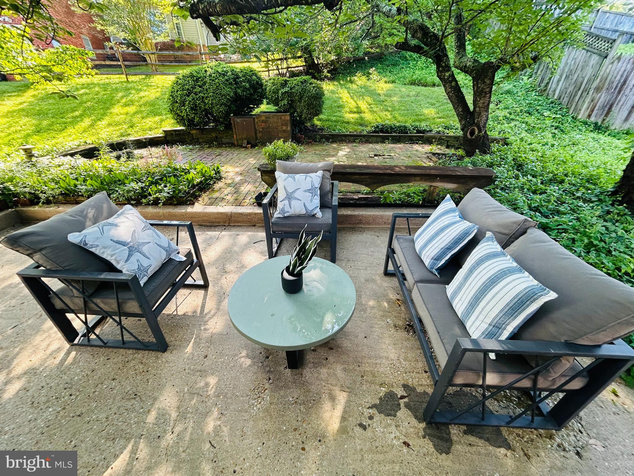 7805 FULBRIGHT COURT