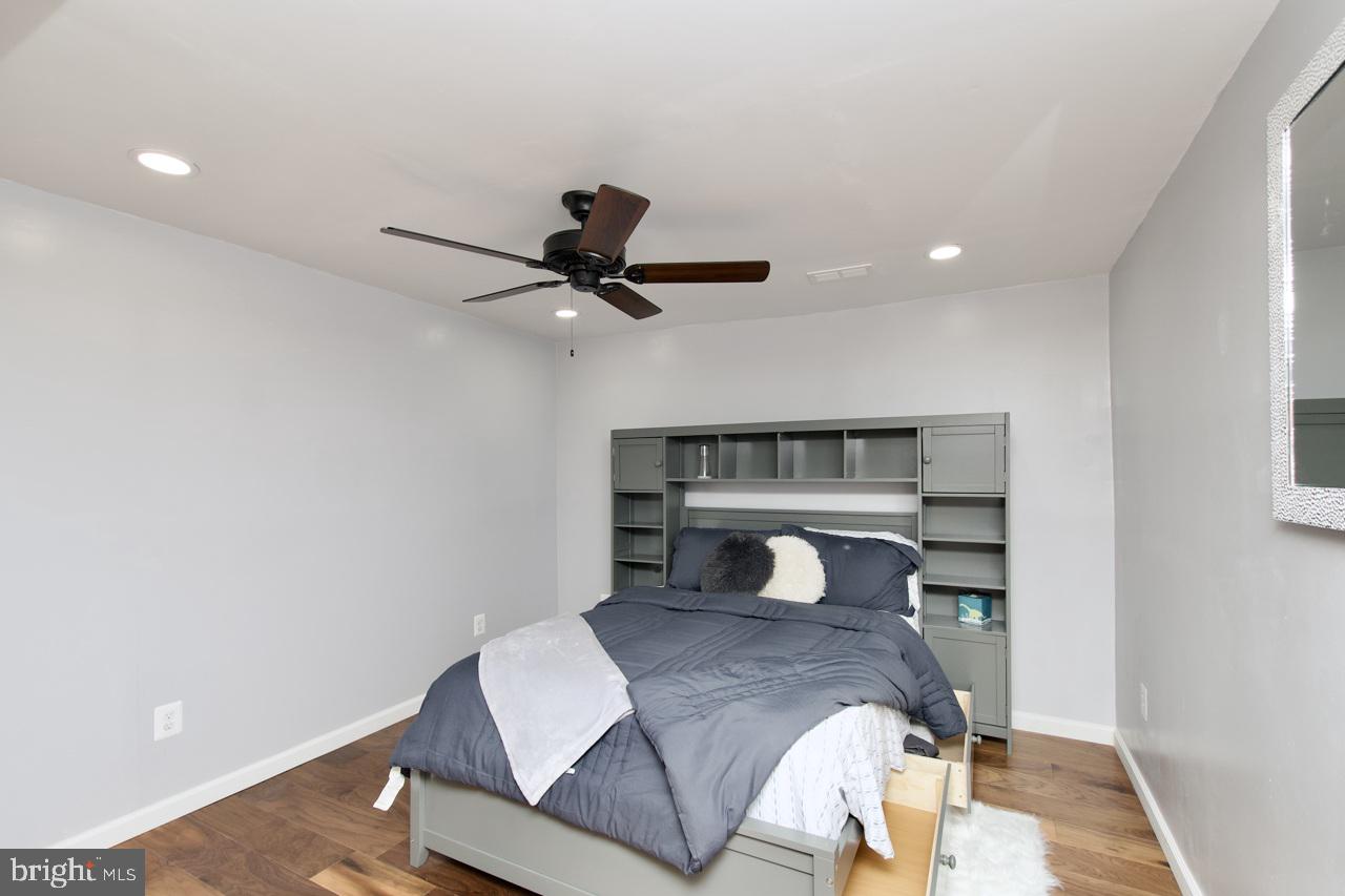 DALE CITY - Residential Lease