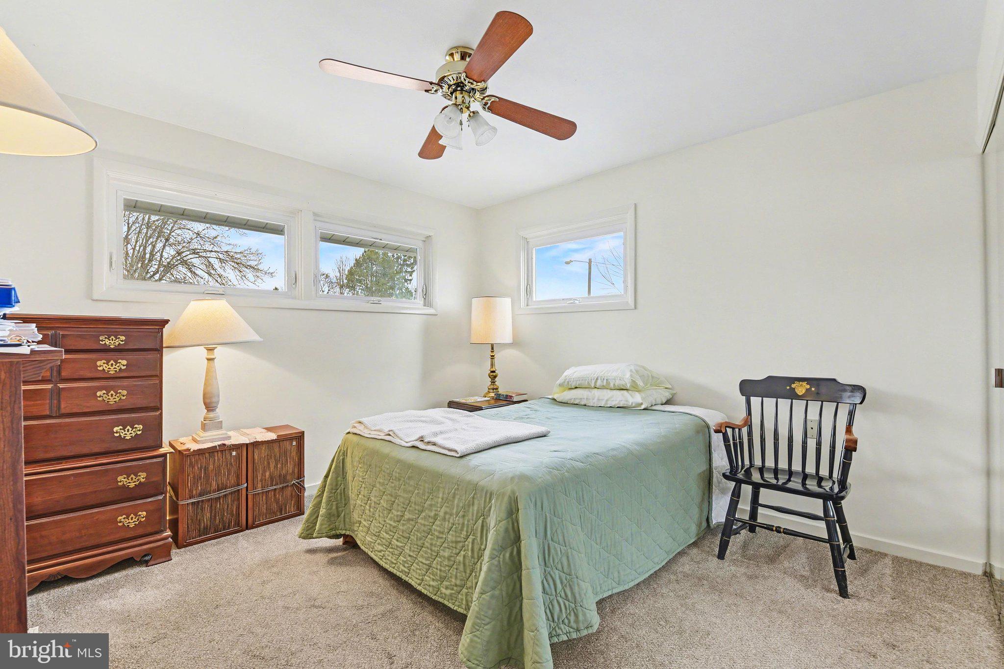 HAMPDEN GARDENS - Residential