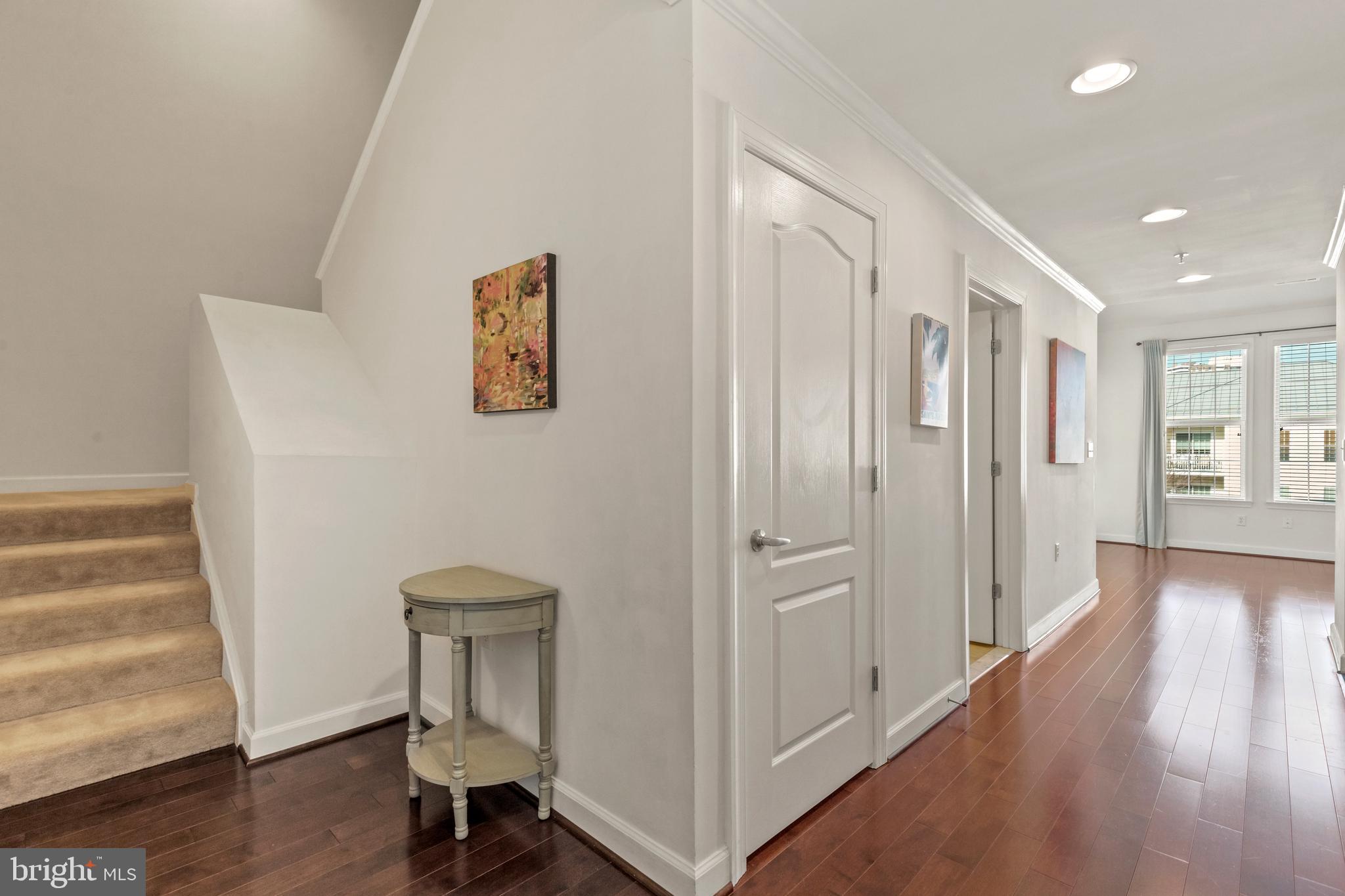 CAMERON STATION - Residential