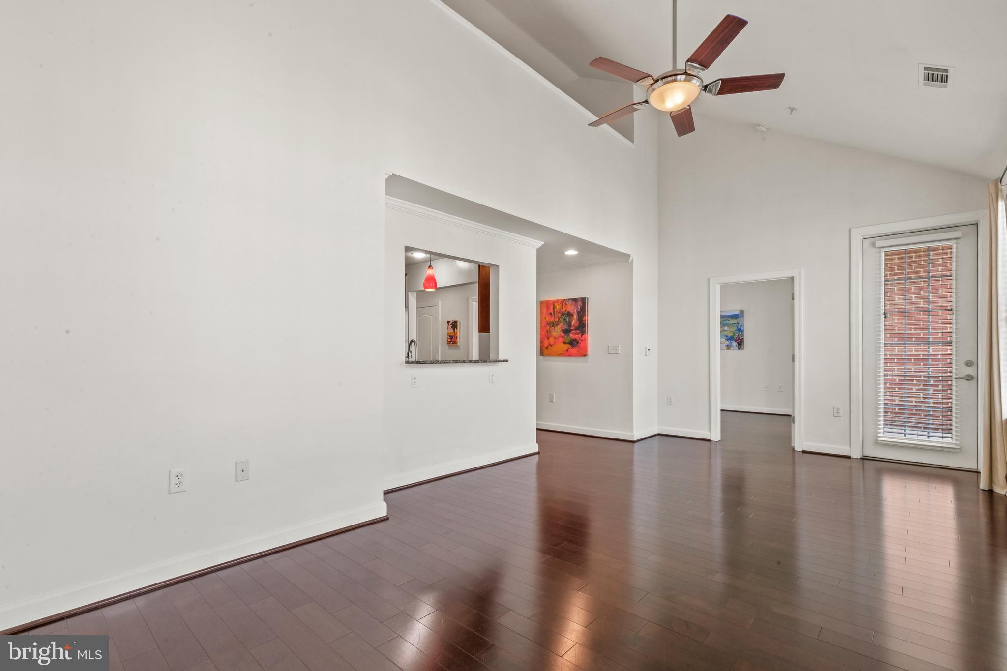 CAMERON STATION - Residential