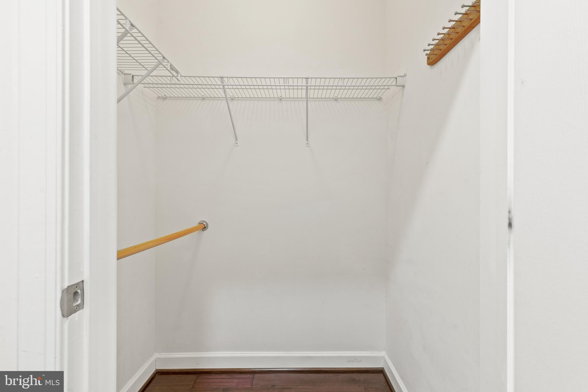 CAMERON STATION - Residential