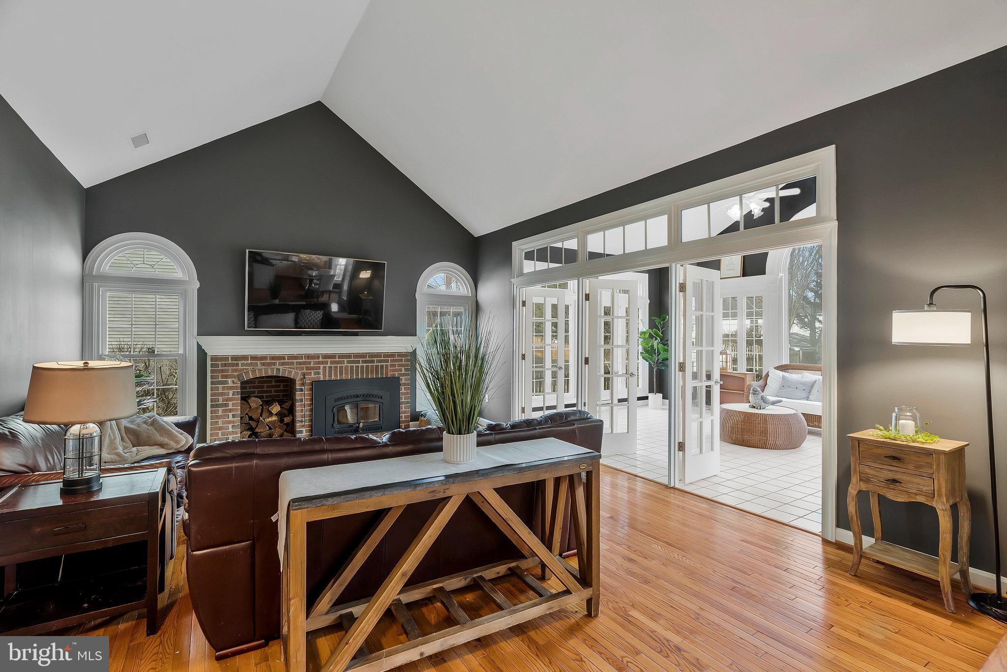 ASHBURN FARM - Residential