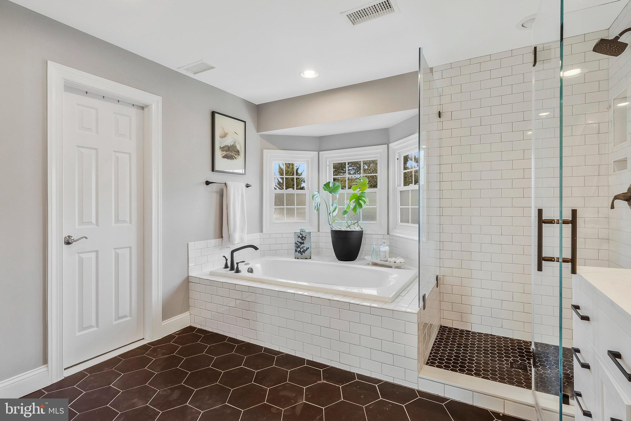 ASHBURN FARM - Residential