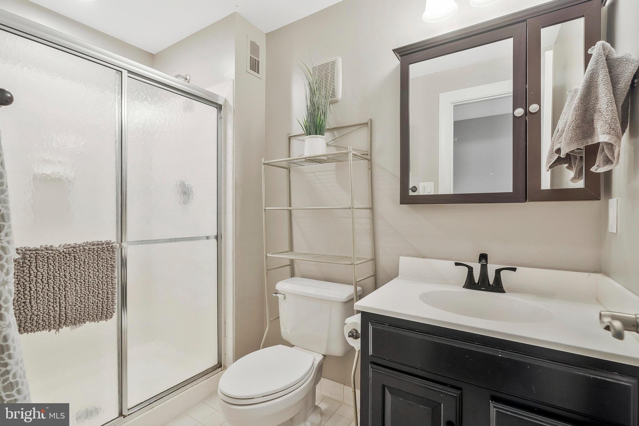 ASHBURN FARM - Residential