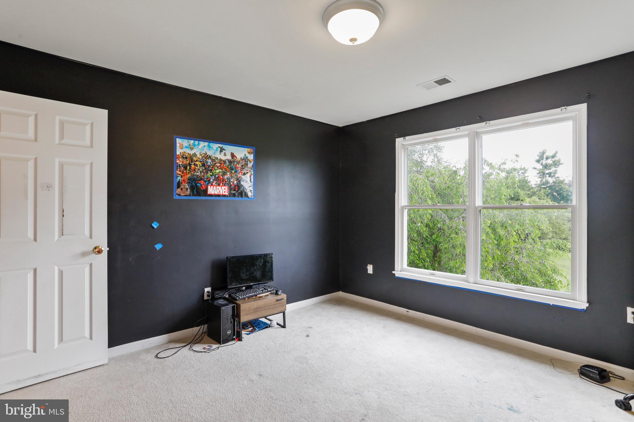 WOODBRIDGE - Residential