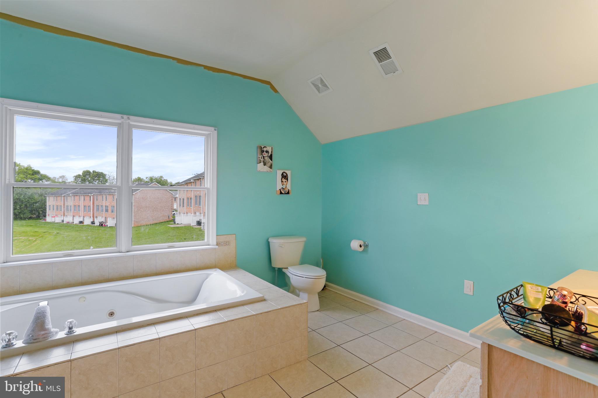 WOODBRIDGE - Residential