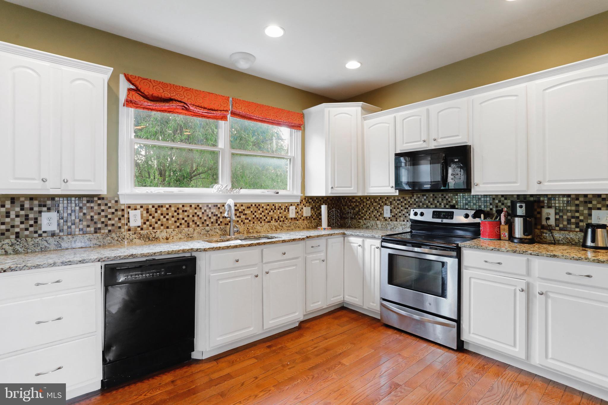 WOODBRIDGE - Residential