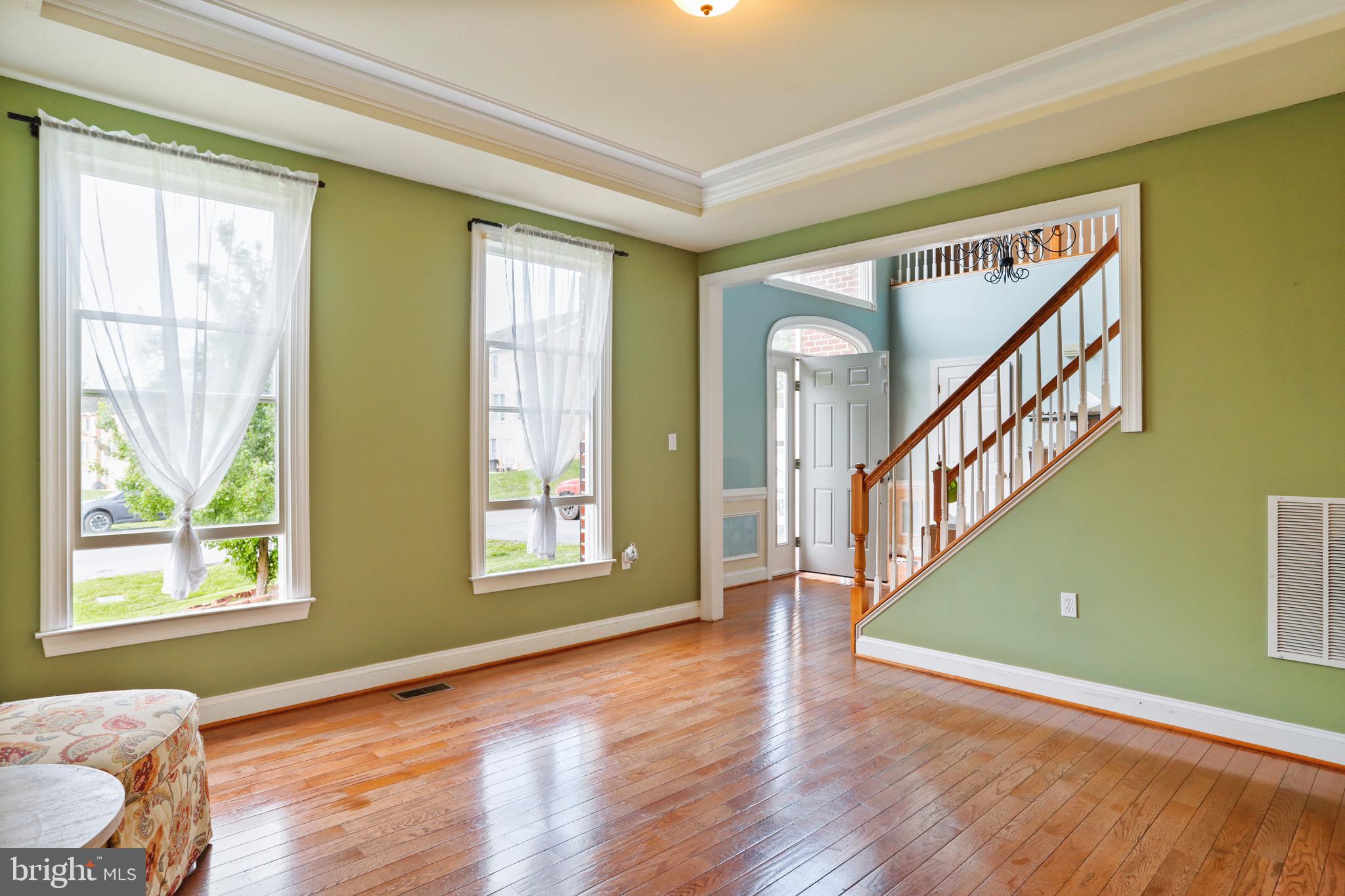 WOODBRIDGE - Residential