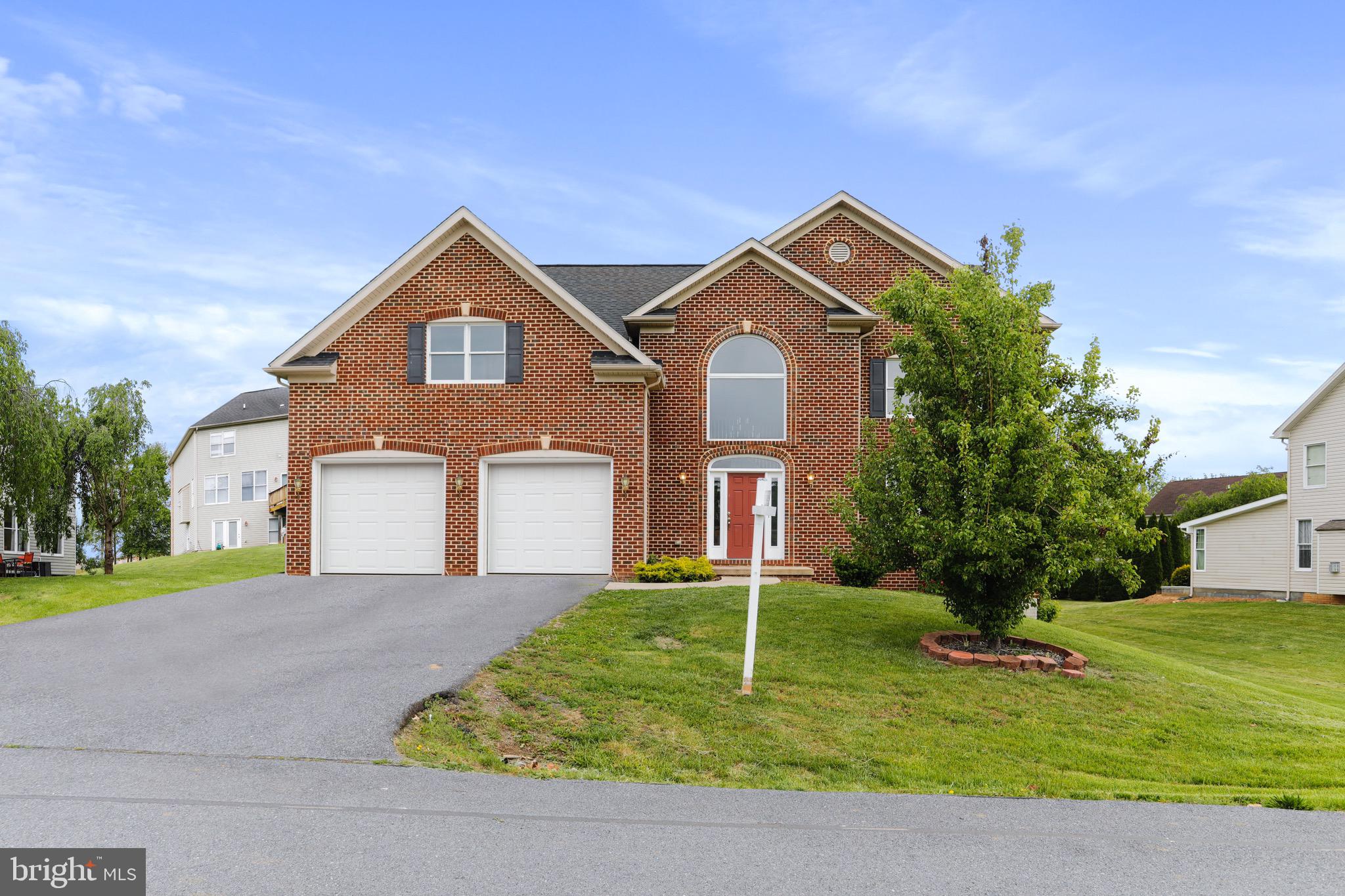 WOODBRIDGE - Residential