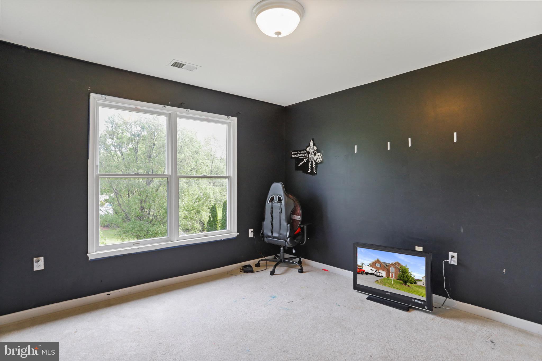 WOODBRIDGE - Residential