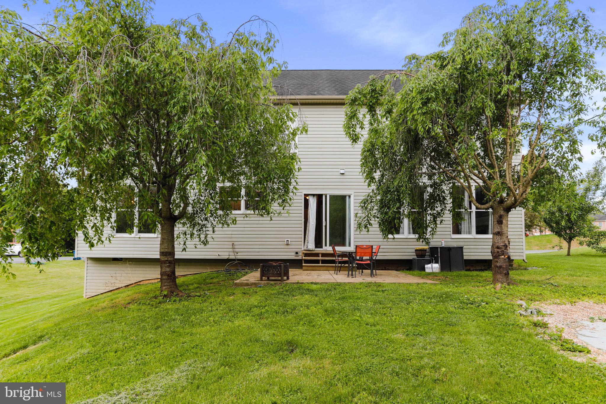 WOODBRIDGE - Residential