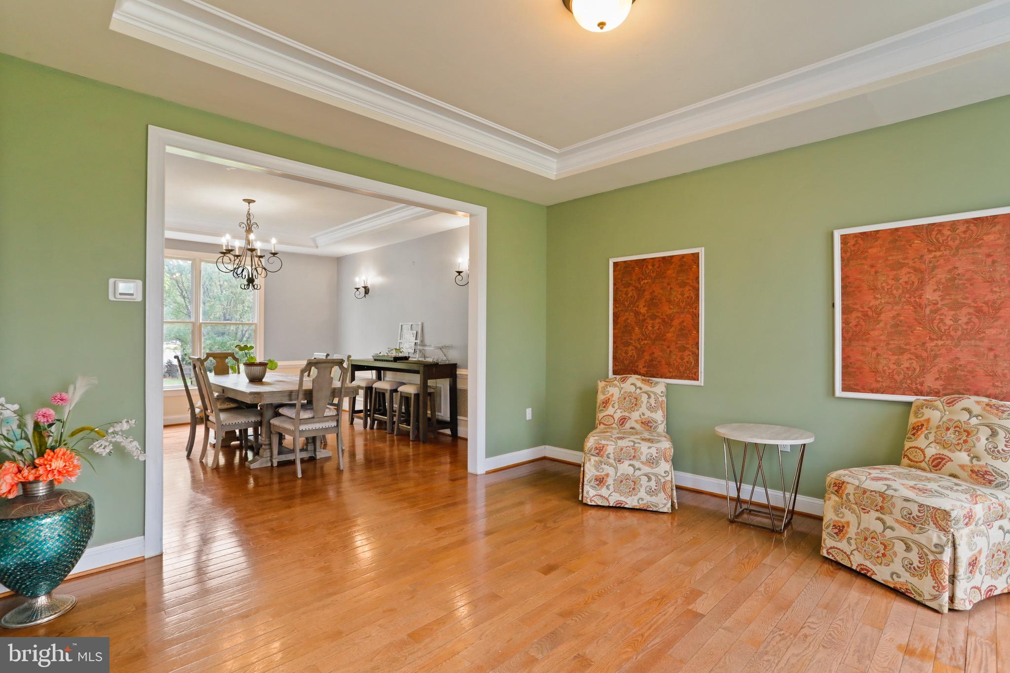 WOODBRIDGE - Residential