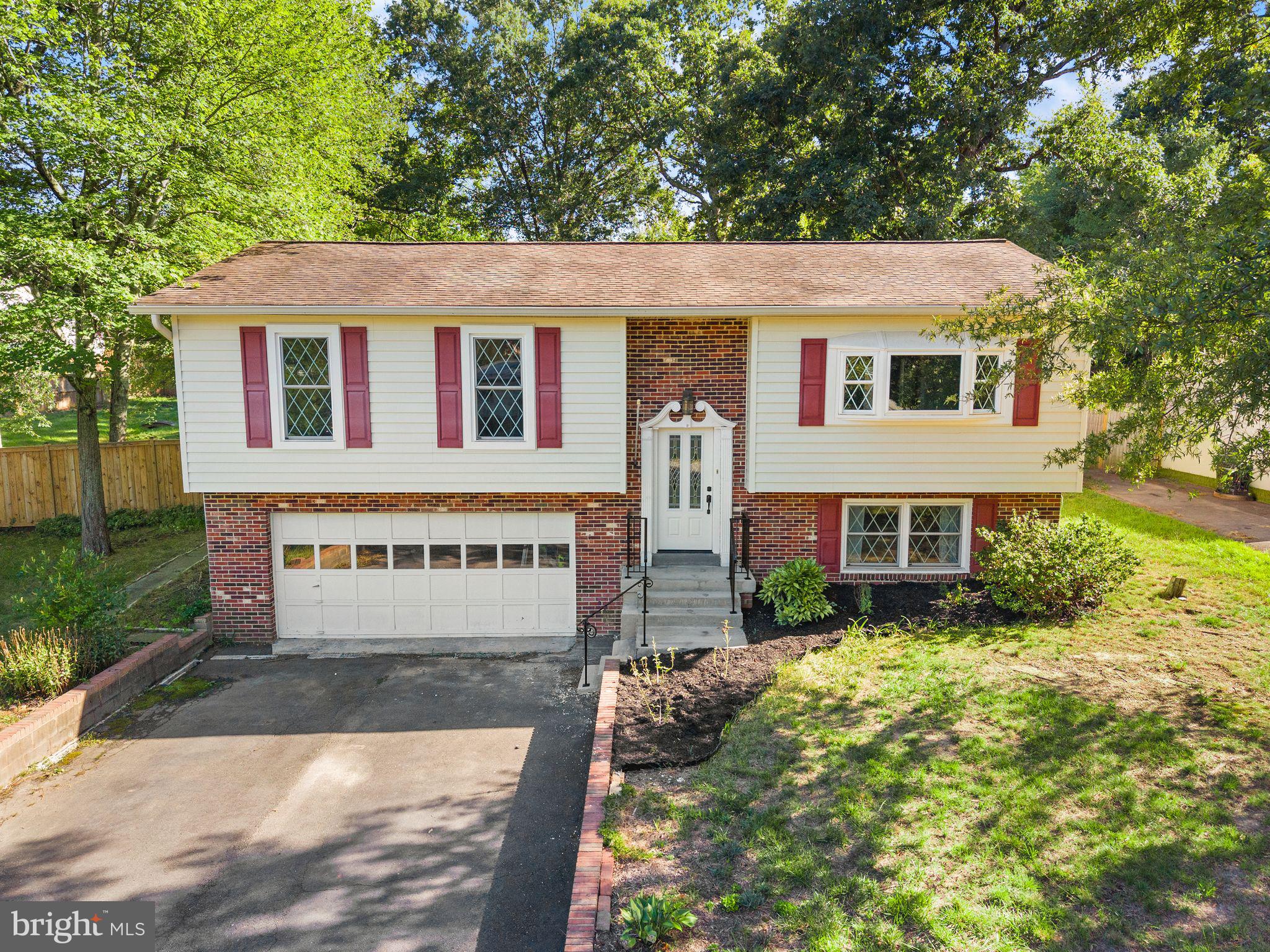 13522 GORDON DRIVE
