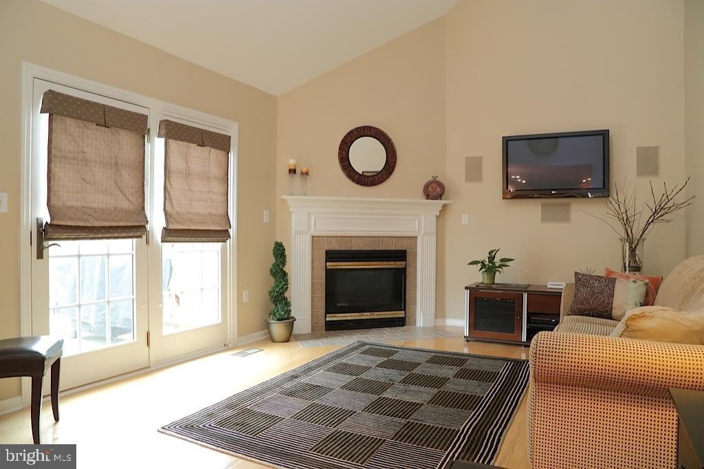 STAFFORDSHIRE - Residential