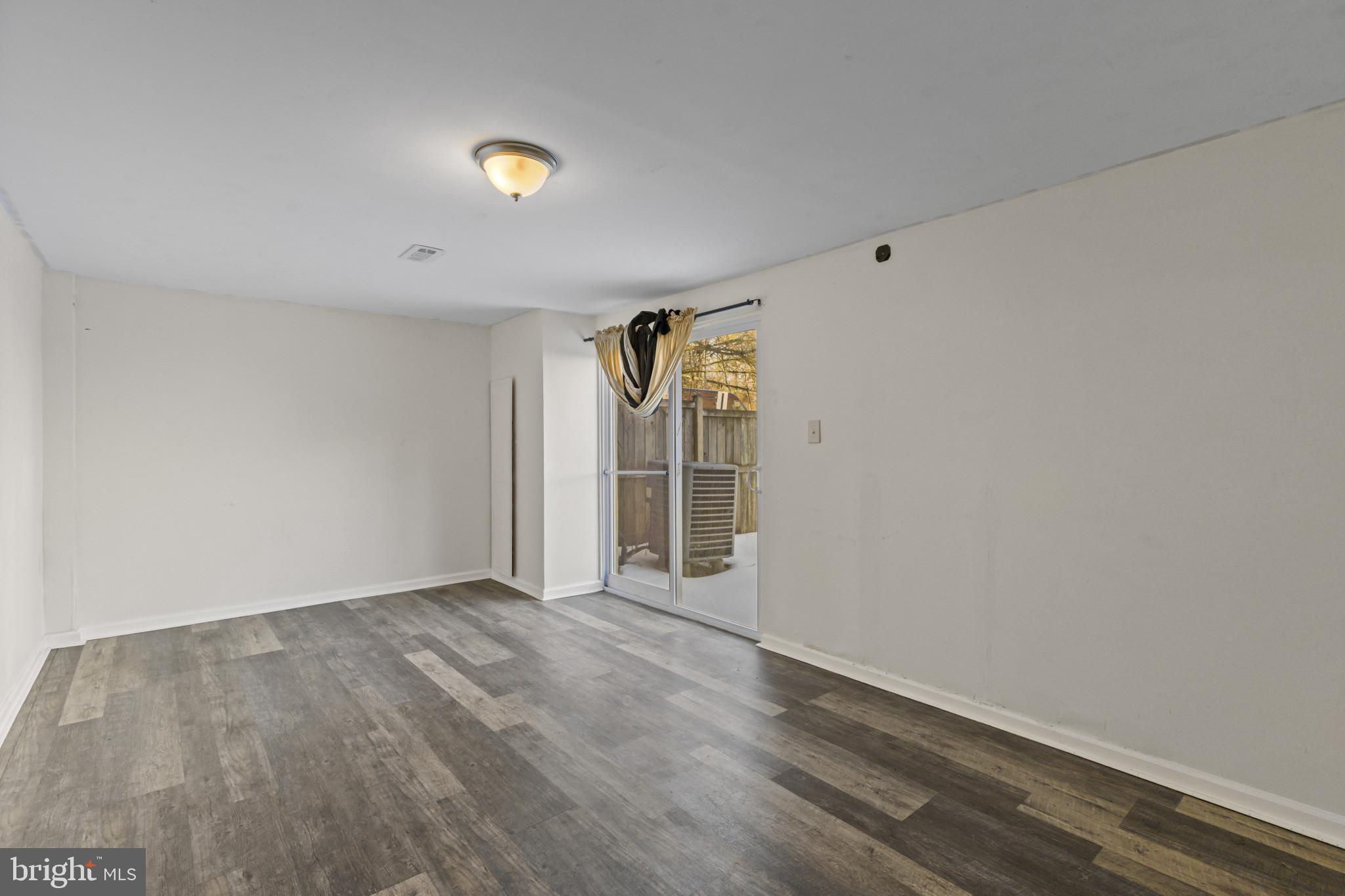 SPRING MEADOWS CONDO - Residential