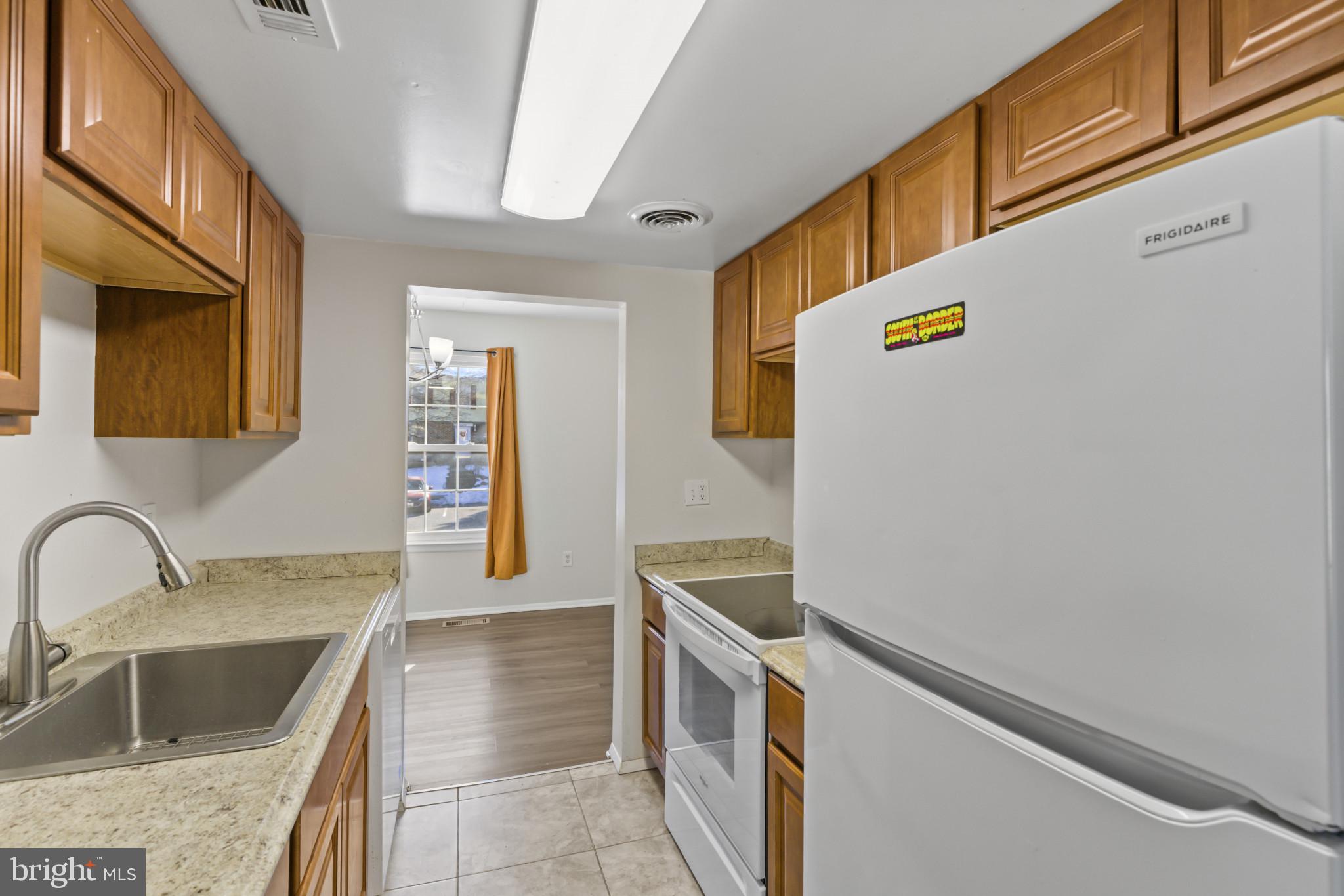 SPRING MEADOWS CONDO - Residential