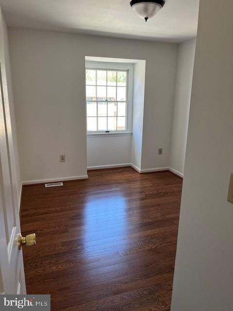 NORTH GATE TOWNE HOMES - Residential