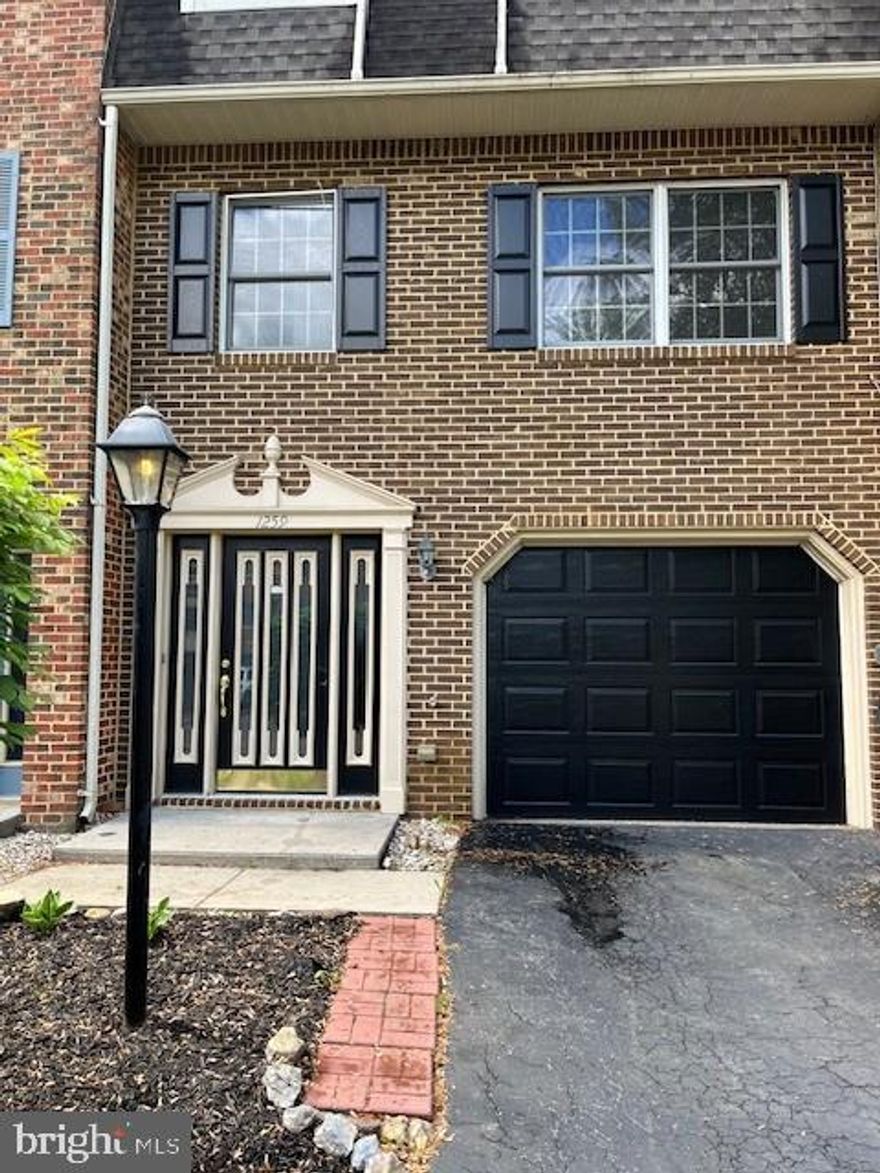 $5,000.00 DOLLARS TOWARD CLOSING COST

"This recently renovated tri-level townhome lives like a single-family, without the maintenance." 
ample Parking 
Single car garage 
Private backyard or outdoor space
Near transit access
Renovated kitchen, all new appliances, including washer and dryer
Freshly painted
2.5 bathroom huge townhome, plenty of extra parking, HOA will do the lawn care for the front, not back. Located in the serene setting of Northgate Community. Walk into the main level spacious foyer, with a closet and half bath for your guest. and a step down large sunken family room with a cozy fireplace and high ceilings. Walk out the sliding glass doors to a patio and a private fully fenced back yard. The second level offers gleaming hardwood floors an open REMODLED KITCHEN NEW APPLIANCES CORIAN COUNTER TOPS and new washer and dryer. 
The third level offers a primary bedroom with closets tub and shower. Also, there are 2 additional bedrooms with a full bath to share, and a laundry closet with shelving There is a one car garage and plenty of extra parking for guest. The community offers lawn care and a huge clubhouse a refreshing pool, tennis courts, and tot lots close to shopping restaurants and major highways 70 and 81 
THIS IS A MUST SEE, IT WILL GO FAST !!! ALL HARDWOOD FLOORS !!!!!