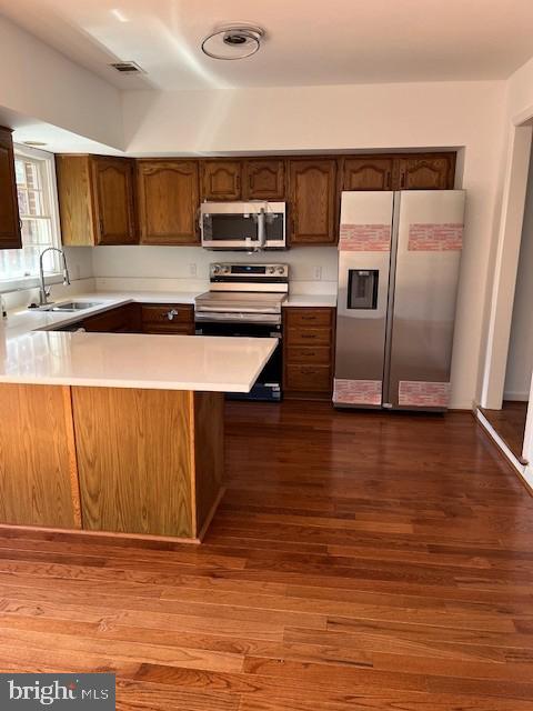 NORTH GATE TOWNE HOMES - Residential