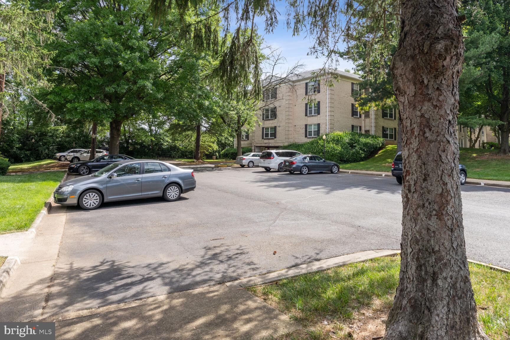 THE COLONIES - Residential