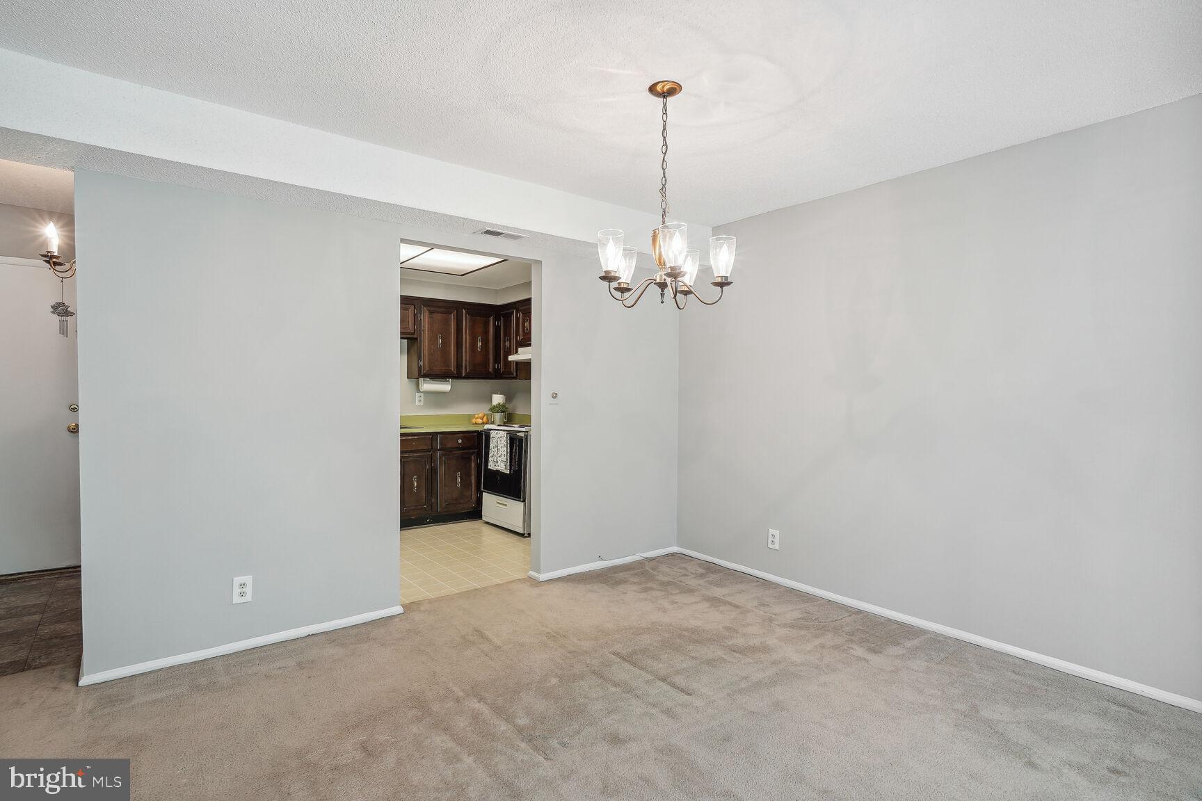 THE COLONIES - Residential