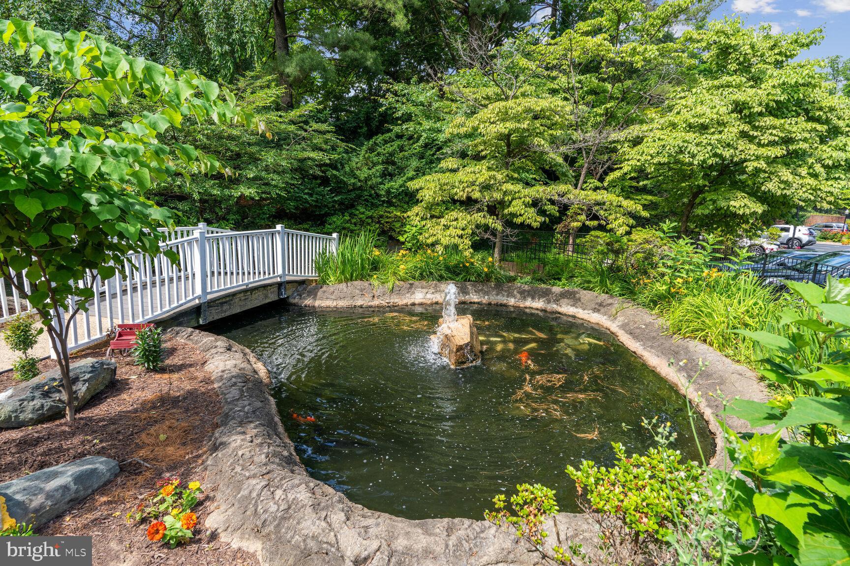 THE COLONIES - Residential