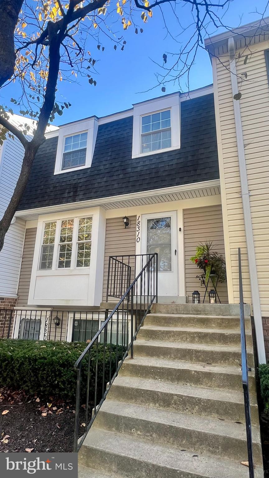 HERITAGE GATE - Residential Lease