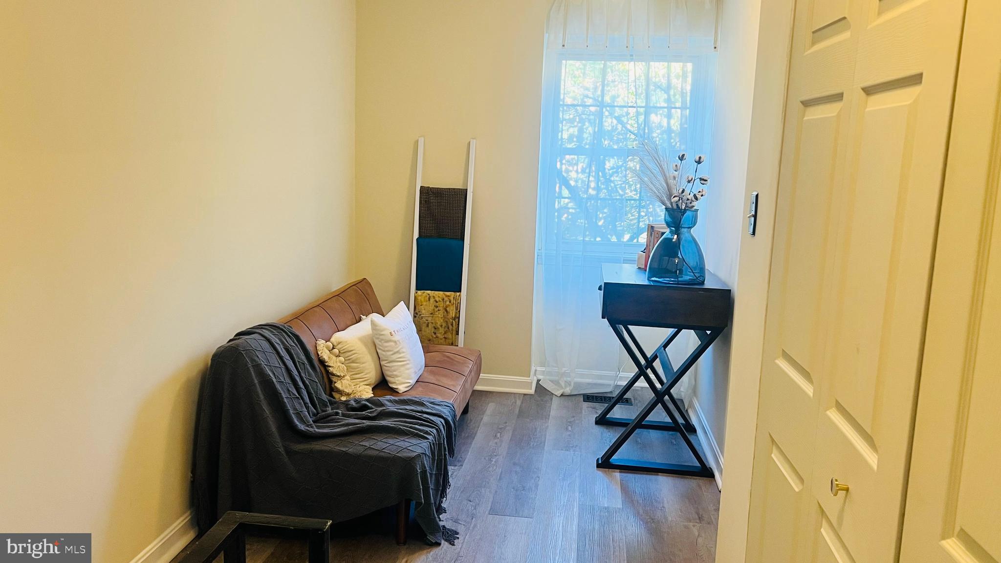 HERITAGE GATE - Residential Lease