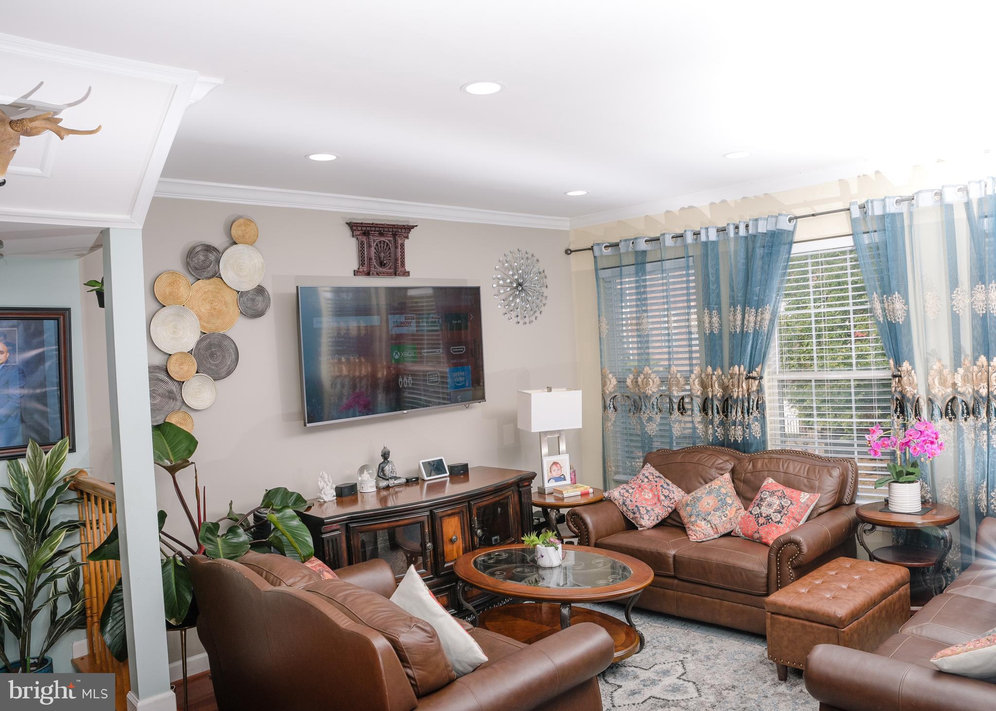 MCNAIR FARMS LANDBAY - Residential Lease