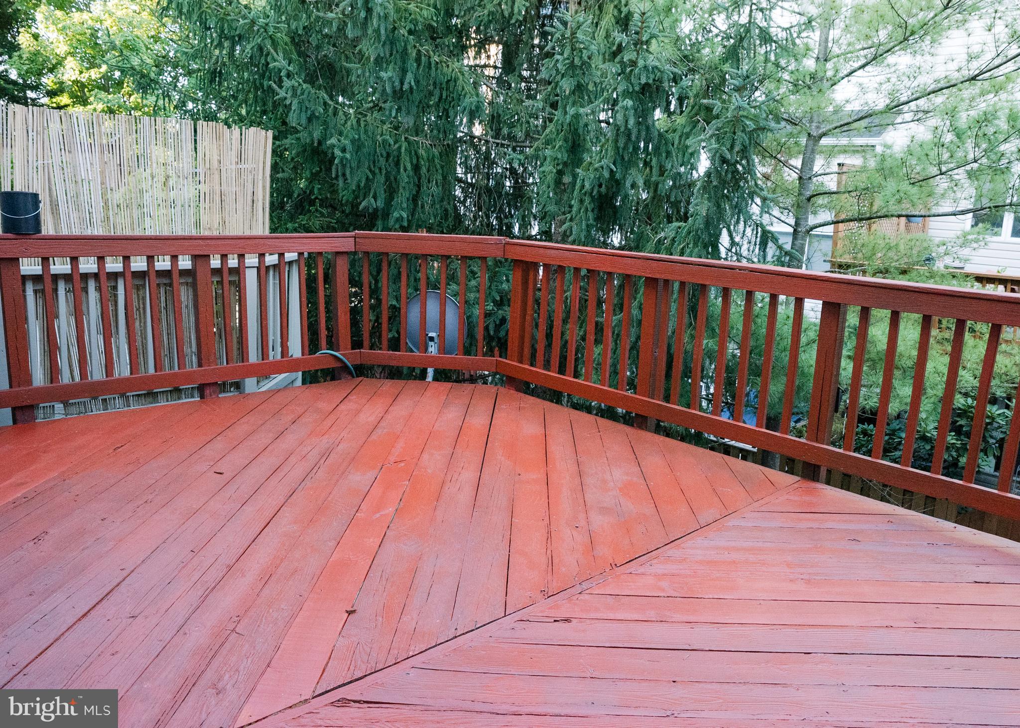 MCNAIR FARMS LANDBAY - Residential Lease