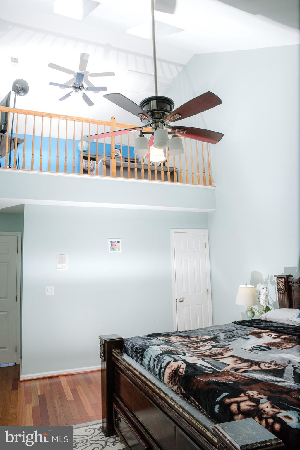 MCNAIR FARMS LANDBAY - Residential Lease