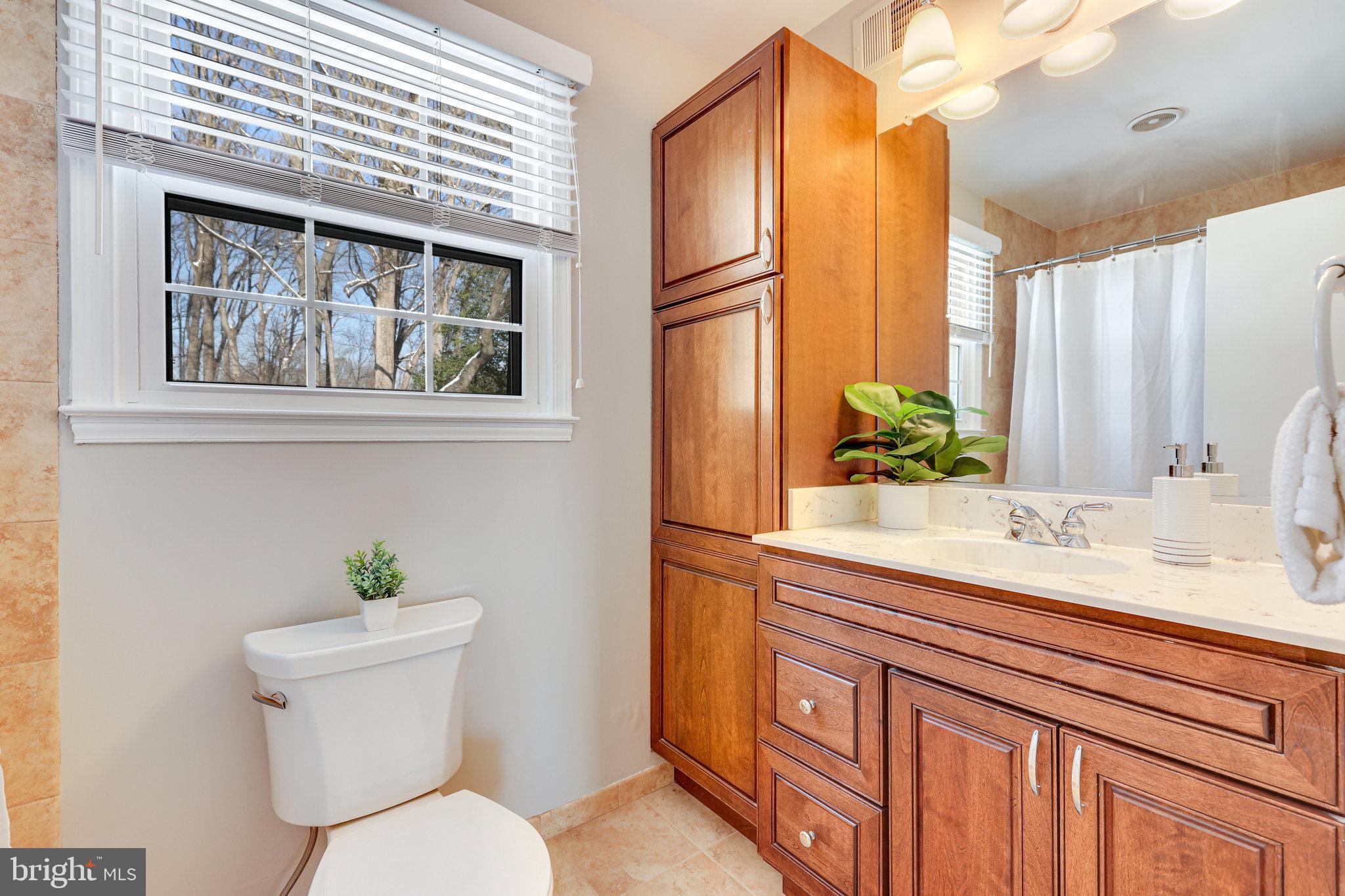 KINGS PARK WEST - Residential