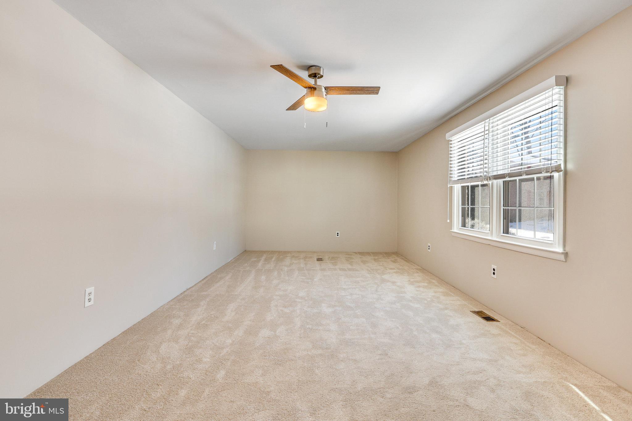 KINGS PARK WEST - Residential