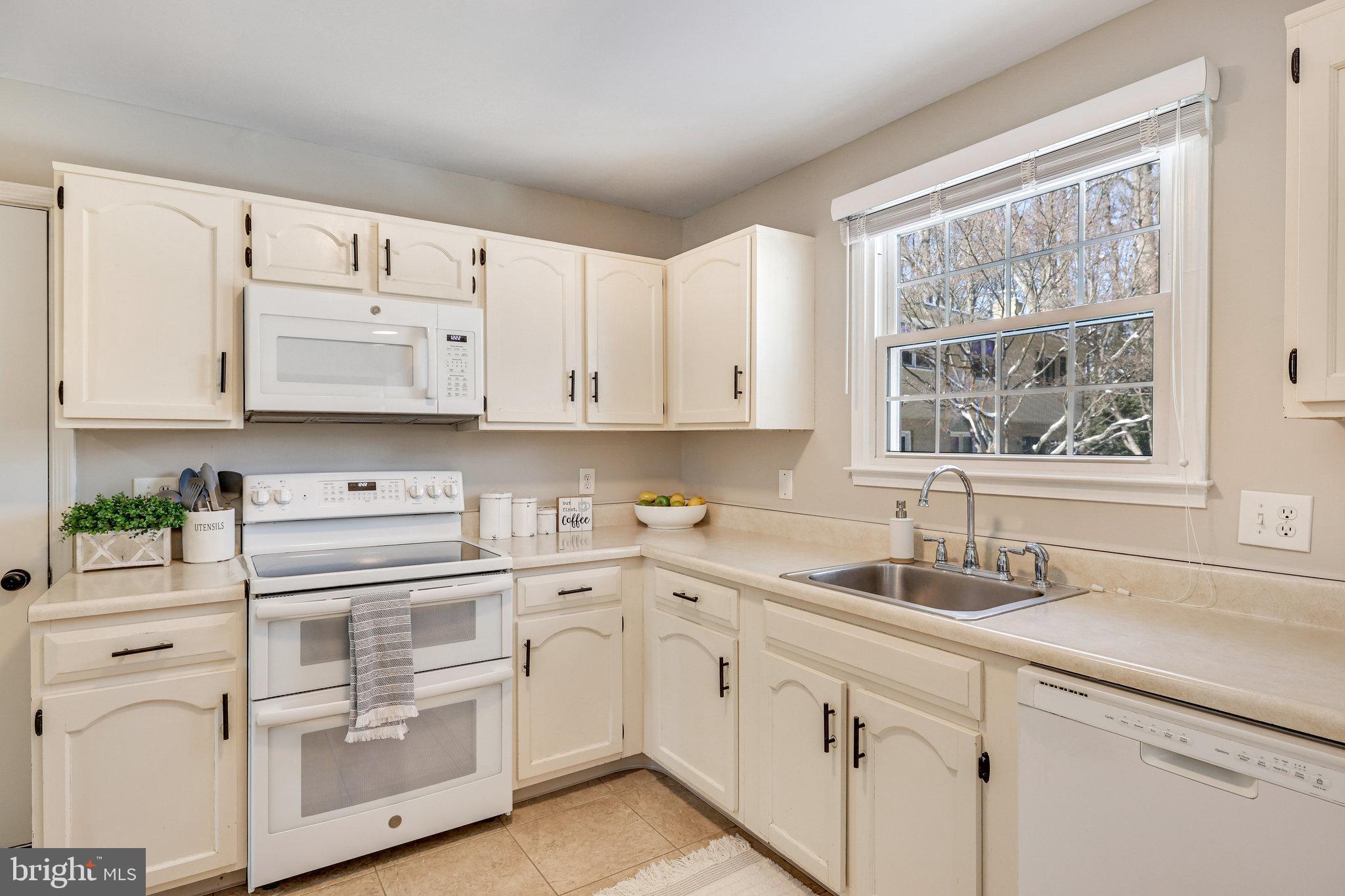 KINGS PARK WEST - Residential