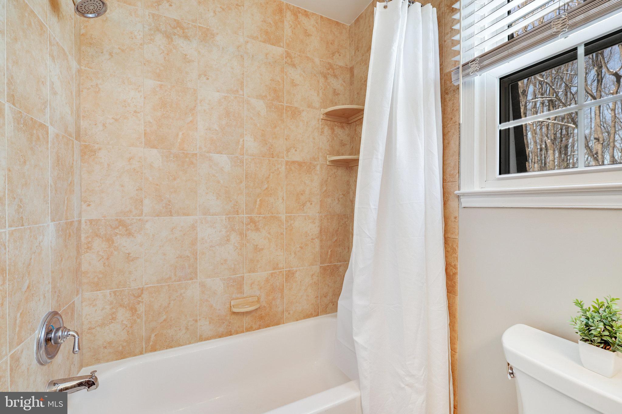 KINGS PARK WEST - Residential