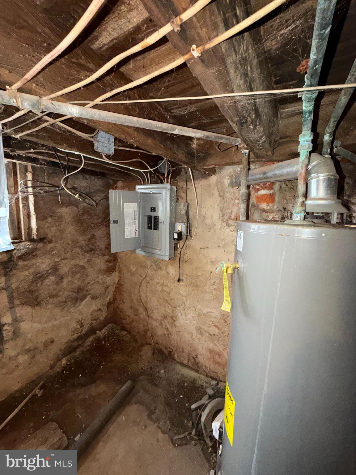 STRAWBERRY MANSION - Residential