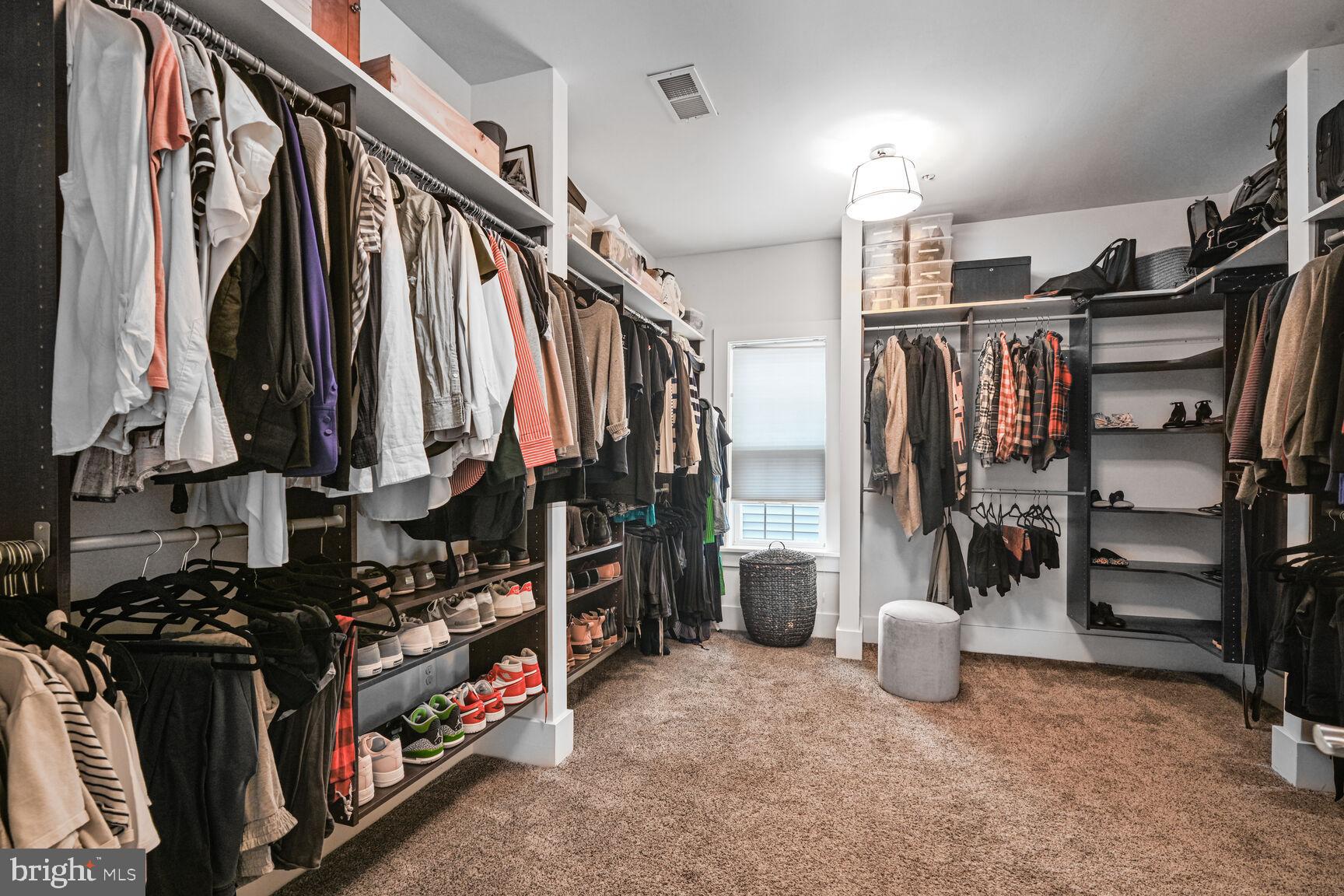 FOREST GLEN PARK - Residential