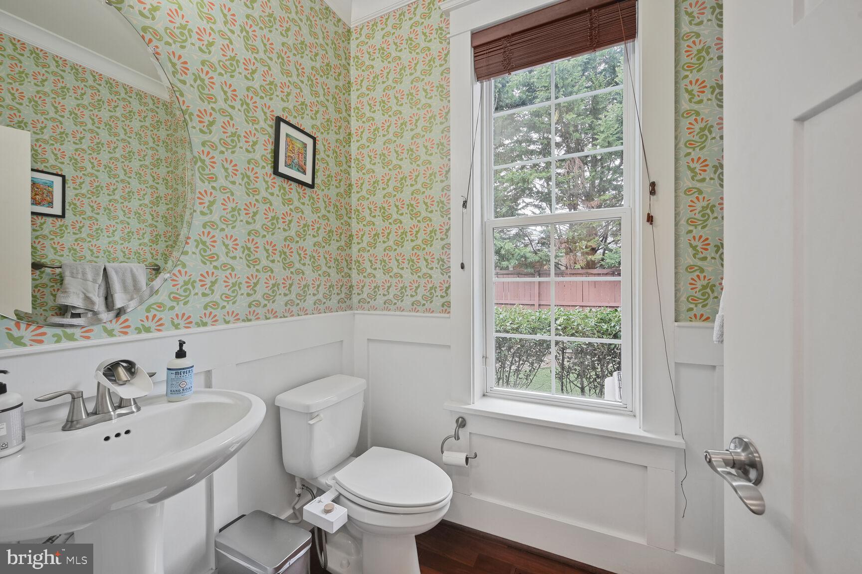 FOREST GLEN PARK - Residential