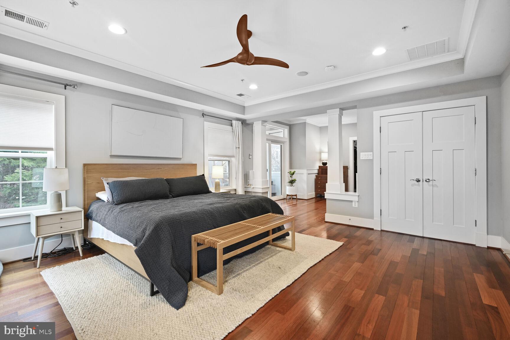 FOREST GLEN PARK - Residential