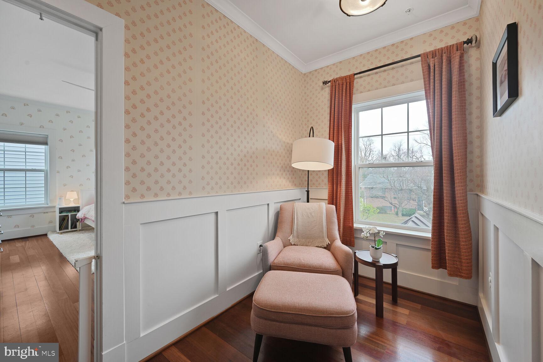 FOREST GLEN PARK - Residential