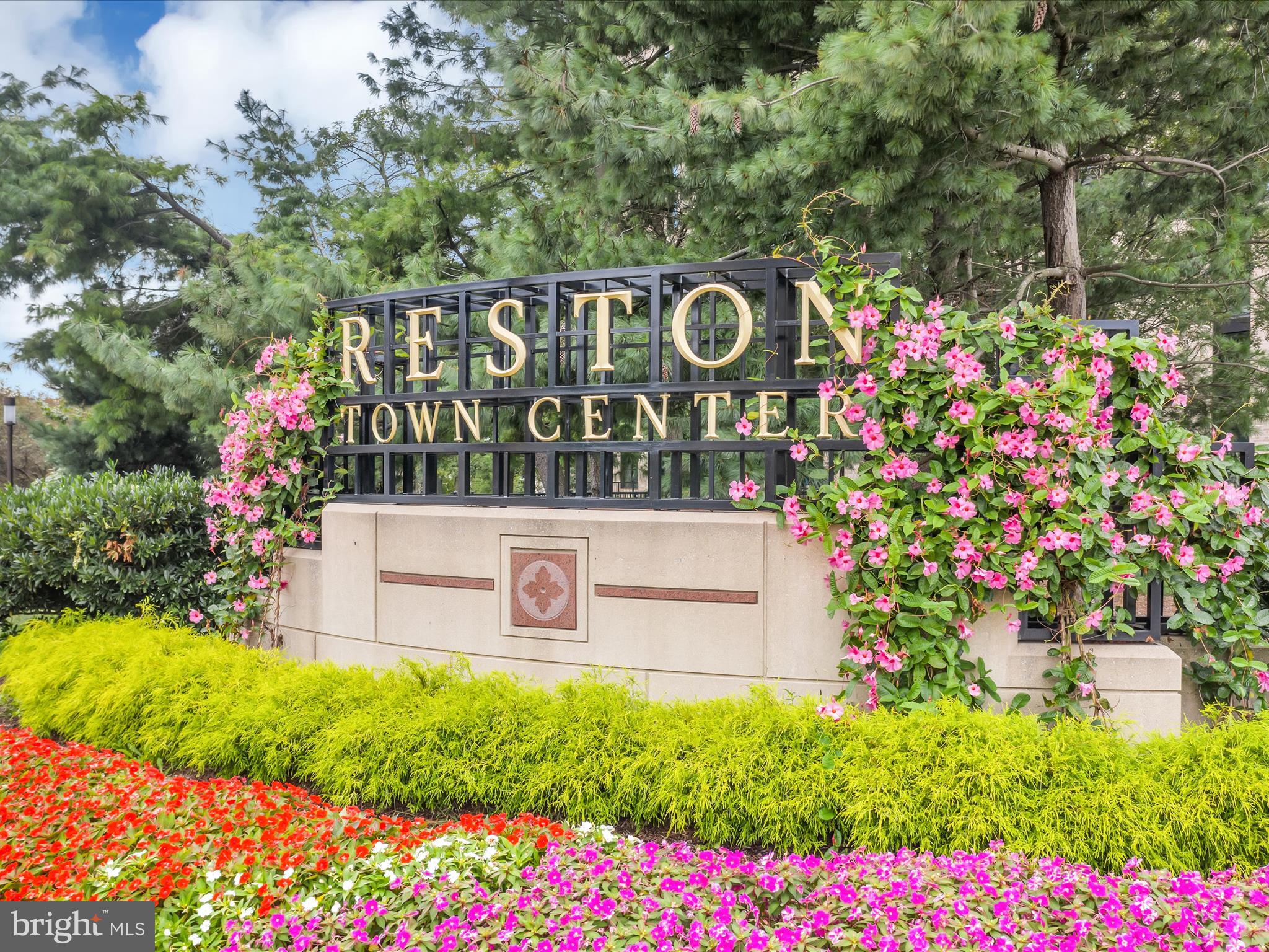 RESTON - Residential