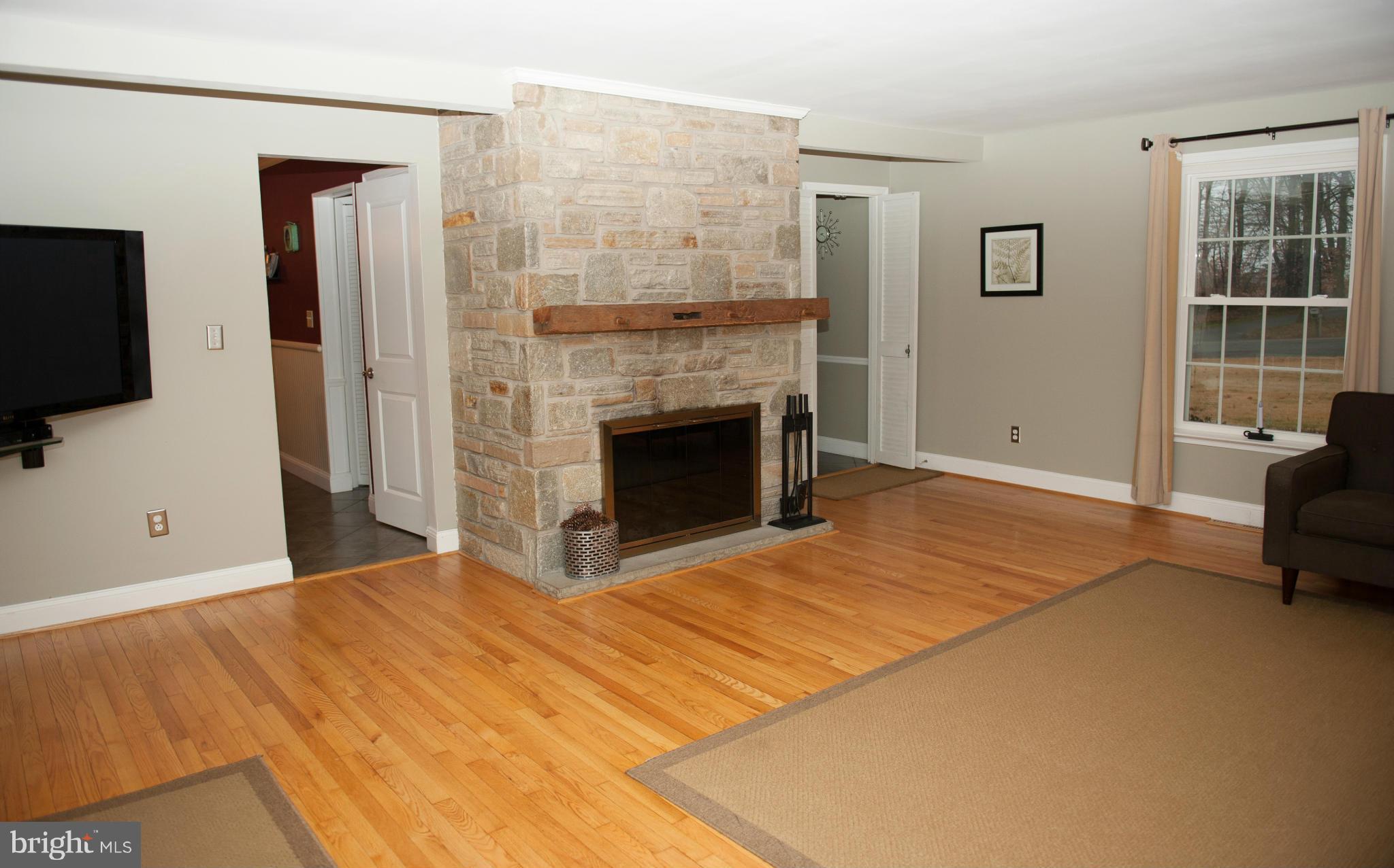 LEESWOOD - Residential